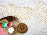 Nishijin-ori Brocade Gold & Silver Waves on White (Length) 1=0.25yard