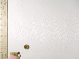 Rinzu Polyester : Mums on White (Length) 1=0.25yard