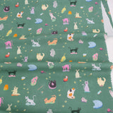 Cotton – Free-Spirited Colorful Cats, Green (Length) 1＝0.25yard