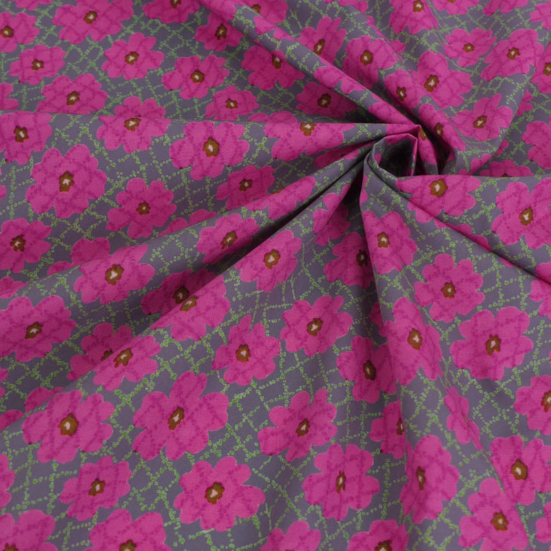 Cotton - Scattered Flower Lattice Pattern - Pink (Length) 1=0.25yard