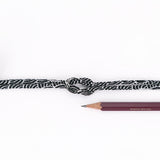 Chirimen Fabric Cord - 1/9in Ivory Wave Pattern on Black (Quantity) 1＝1yard