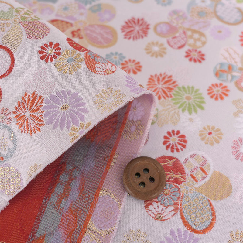 Nishijin-ori Brocade Ume & Small Mums on White (Length) 1＝0.25yard