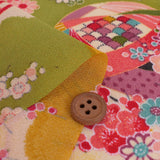 Flowers on Water - Yellow-Green (Length) 1＝0.25yard