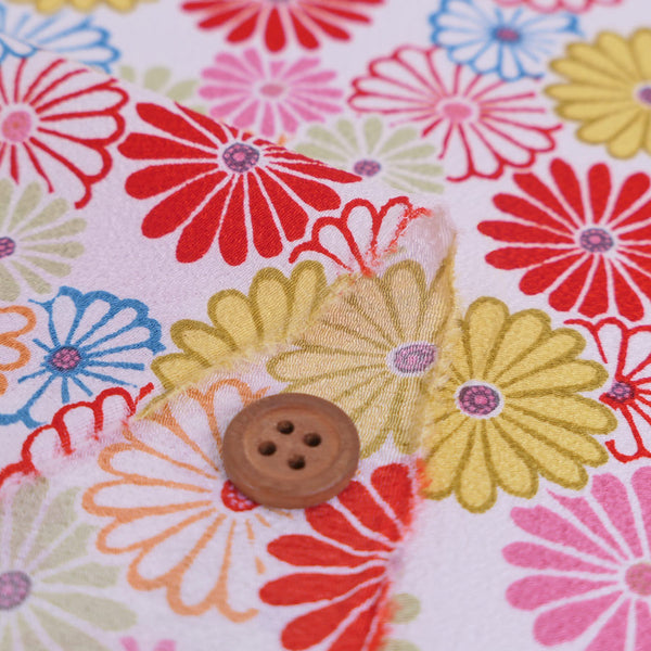 Polyester Chirimen Crepe Colorful Chrysanthemum Blooms White (Length) 1＝0.25yard