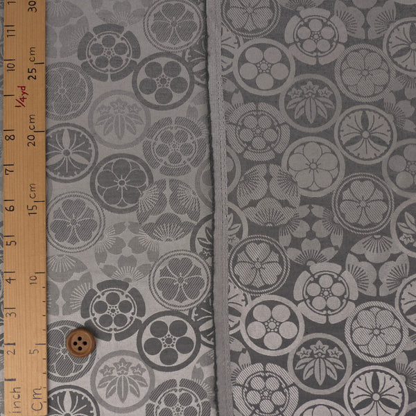 Jacquard Japanese Crests in Antique Silver (Length) 1＝0.25yard