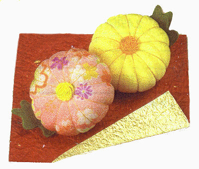 Chirimen Japanese Sweet Kit - Chrysanthemum Cakes