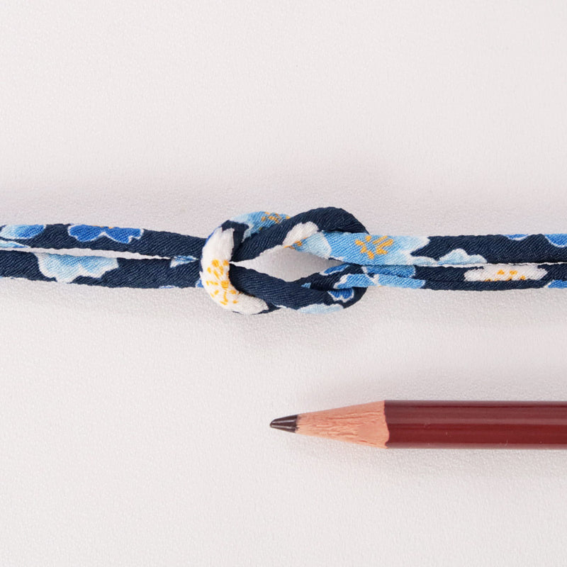 Chirimen Fabric Cord - 1/8in Spring Blossoms Navy (Quantity) 1＝1yard