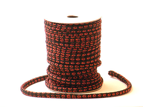 Chirimen Fabric Cord - 1/8in Red Kanoko Dots on Black (Quantity) 1＝1yard