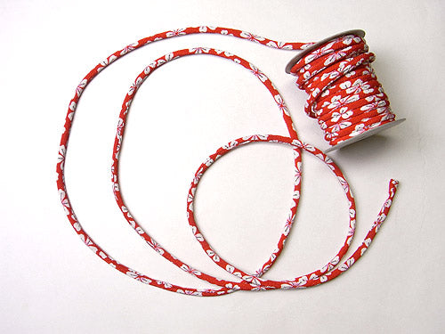 Chirimen Fabric Cord - 1/6in Romantic Cherry Blossoms on Red (Quantity) 1＝1yard