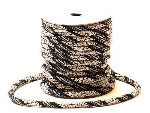 Chirimen Fabric Cord - 1/6in Hakata Stripes on Black (Quantity) 1＝1yard