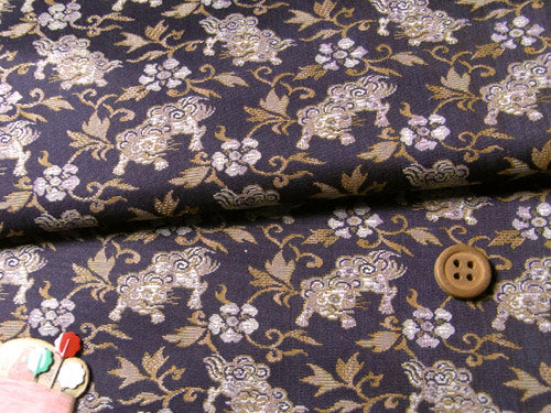 Nishijin-ori Silk Brocade Lions with Peony Arabesque - Dark Violet (Length) 1＝0.25yard